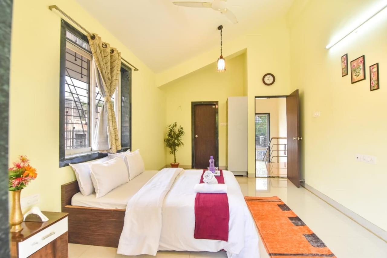 Pine View 2Bhk Villa Lonavala Kültér fotó