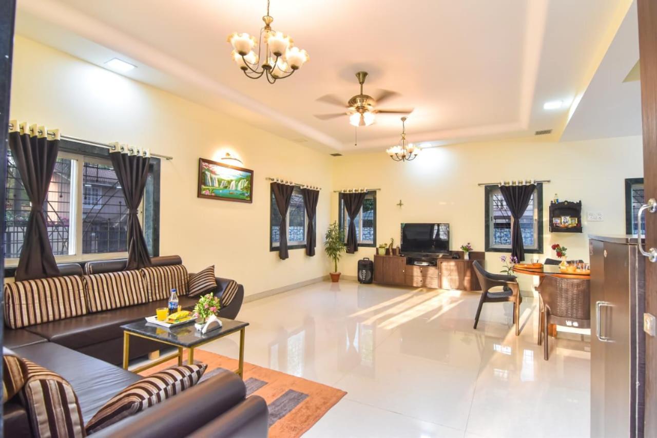 Pine View 2Bhk Villa Lonavala Kültér fotó